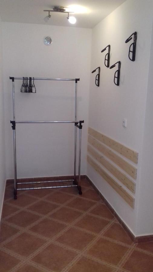 Apartman Lipova Apartment Ludvikovicky Luaran gambar